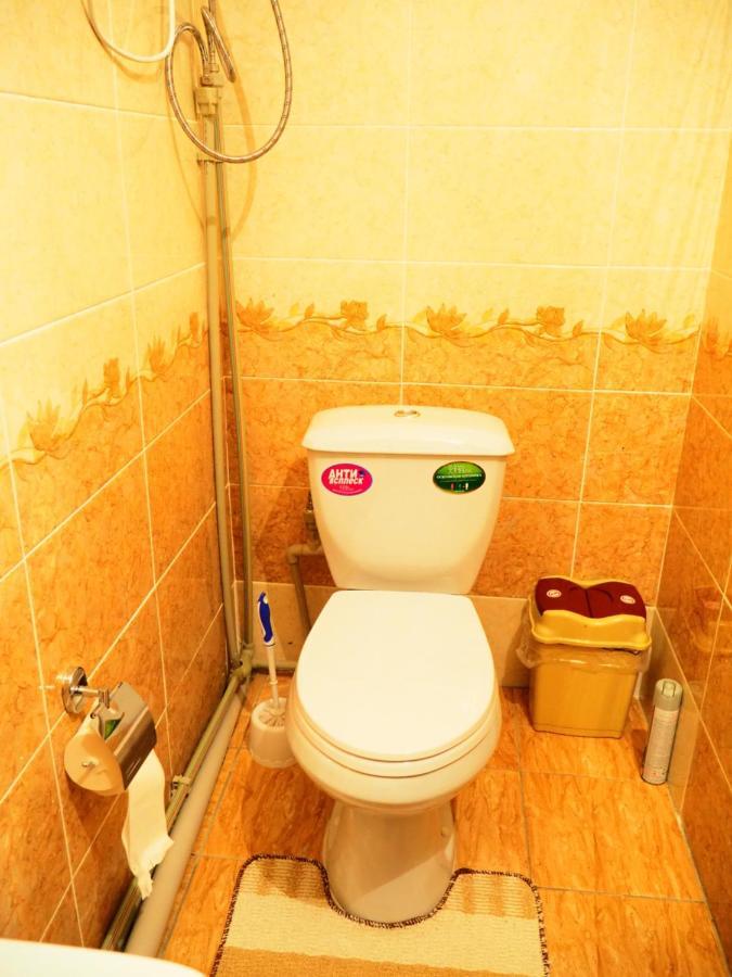 Baktygul Guesthouse Naryn ภายนอก รูปภาพ